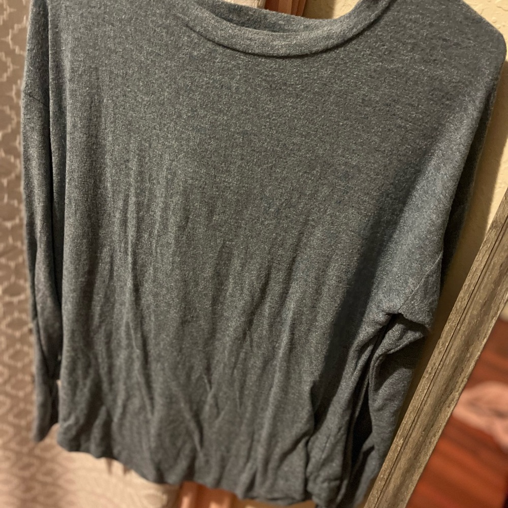 Long sleeve top